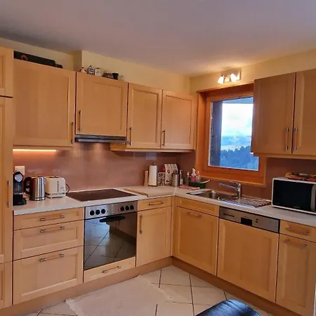 Majis 4 Apartmán *